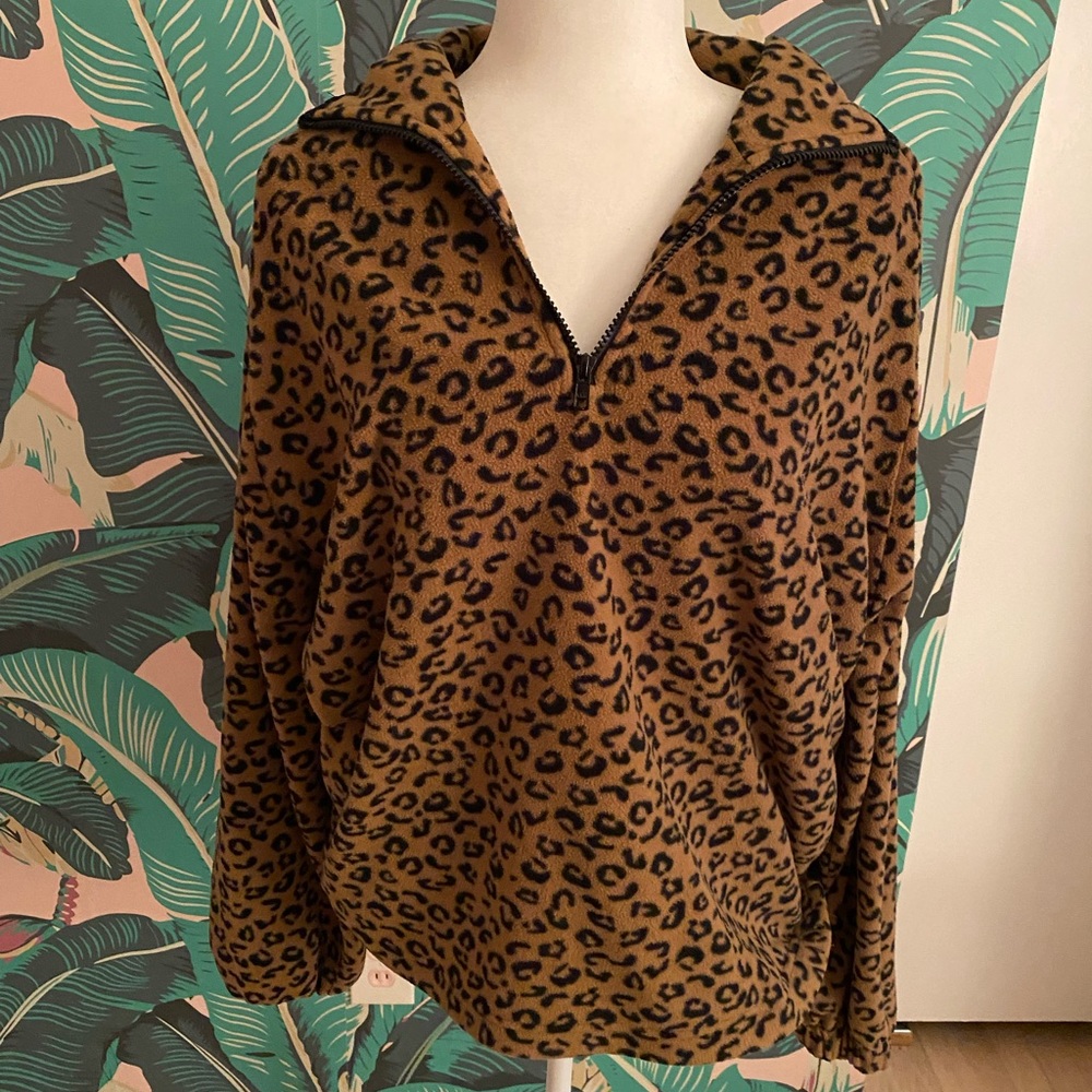 Cheetah Pullover